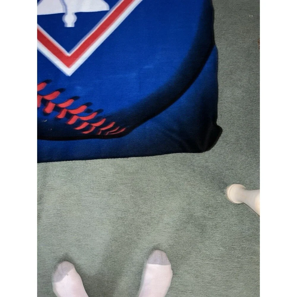 Philadelphia Phillies MLB 5x4 Fleece Blanket Preowned Excellent